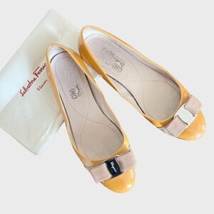 Ferragamo Varina Ballet Flats mustard yellow women size 7